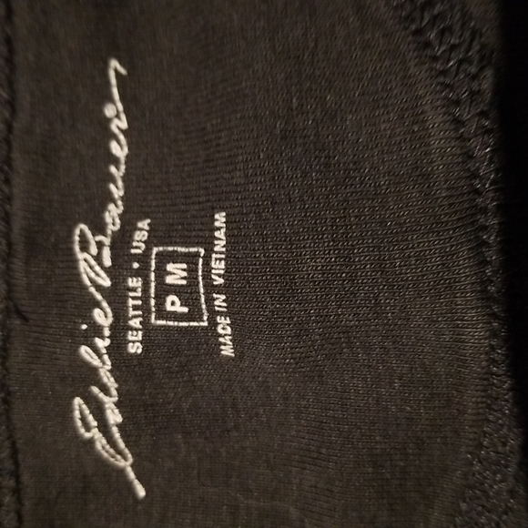 Eddie Bauer 3/4 sleeve notch neck black top - Picture 4 of 4